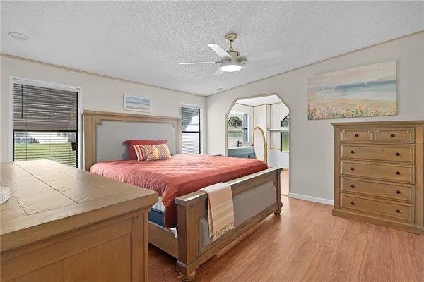 $1,700 | 13904 County Road 109D, Lady Lake, FL 32159