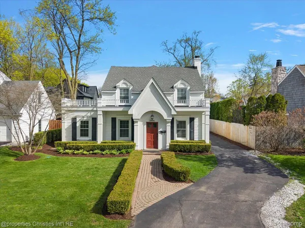 $1,190,000 | 1900 Fairview Street, Birmingham, MI 48009