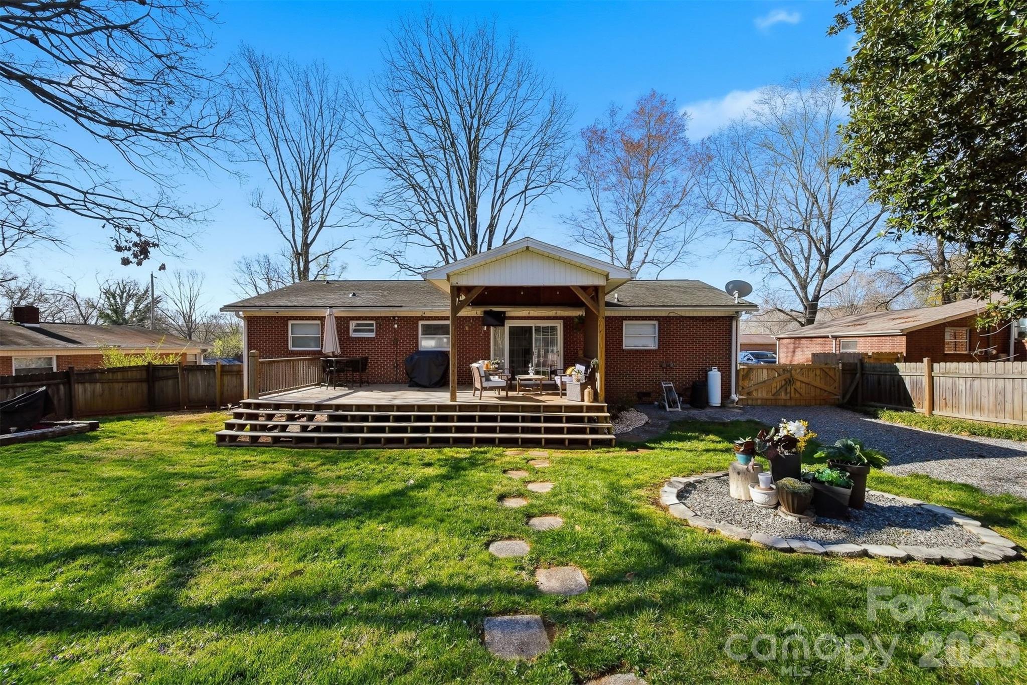 904 15th Street Northwest Conover, NC 28613 - Photo 2 of 28