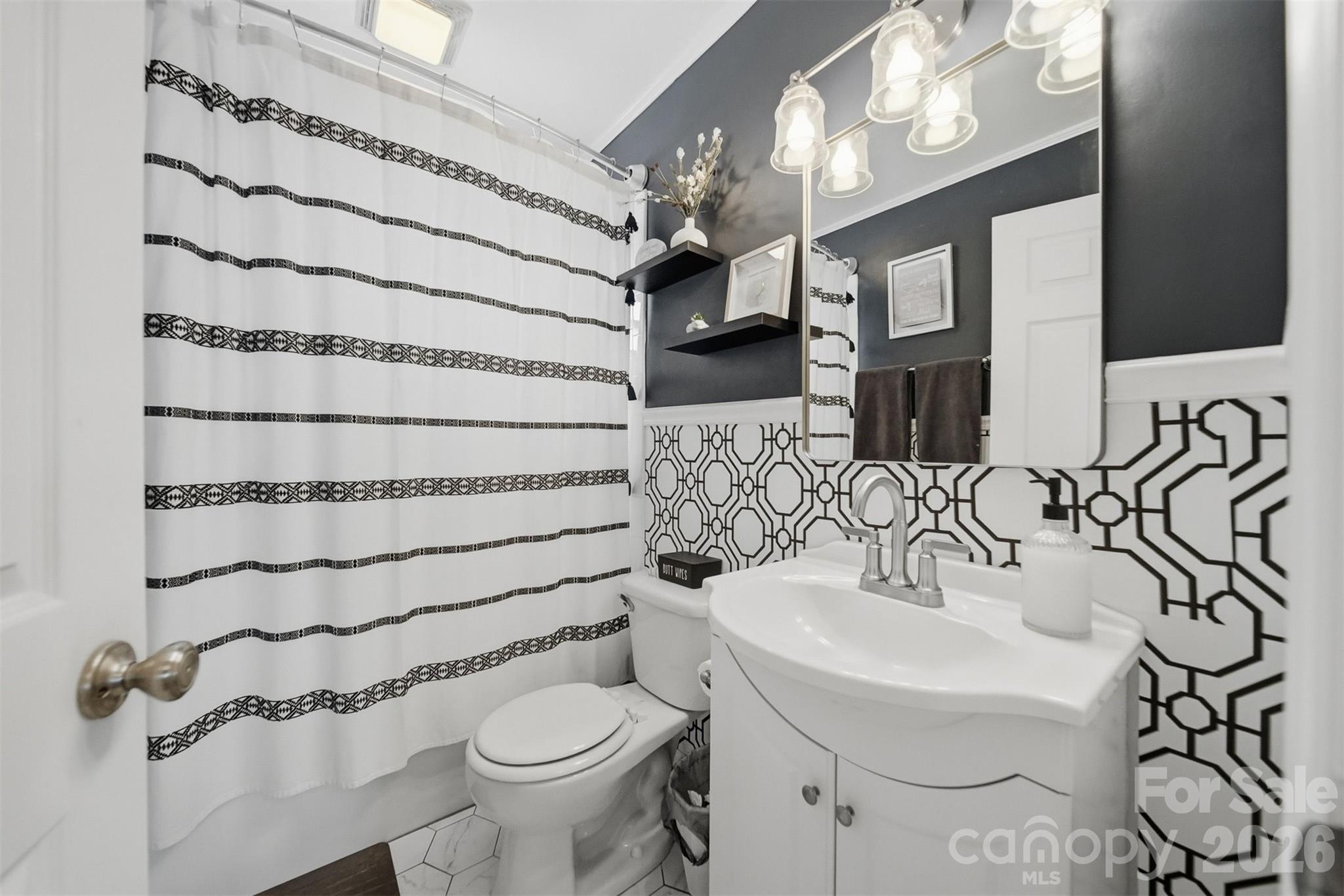 904 15th Street Northwest Conover, NC 28613 - Photo 26 of 28