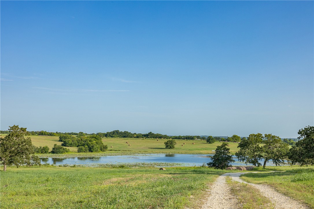5107 Bovista Ranch Road Navasota, TX 77868 - Photo 26 of 50 a view of an ocean