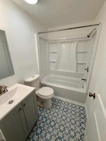 $1,400 | 225 Atlantic Avenue, Unit B3, Atlantic City, NJ 08401