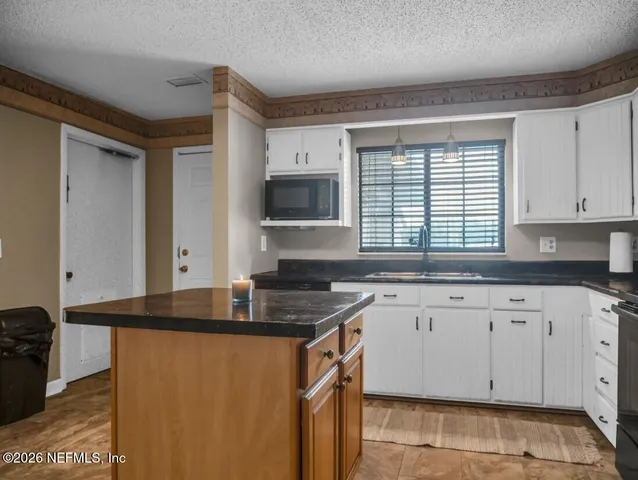 $400,000 | 135 Ashley Lake Drive, Melrose, FL 32666