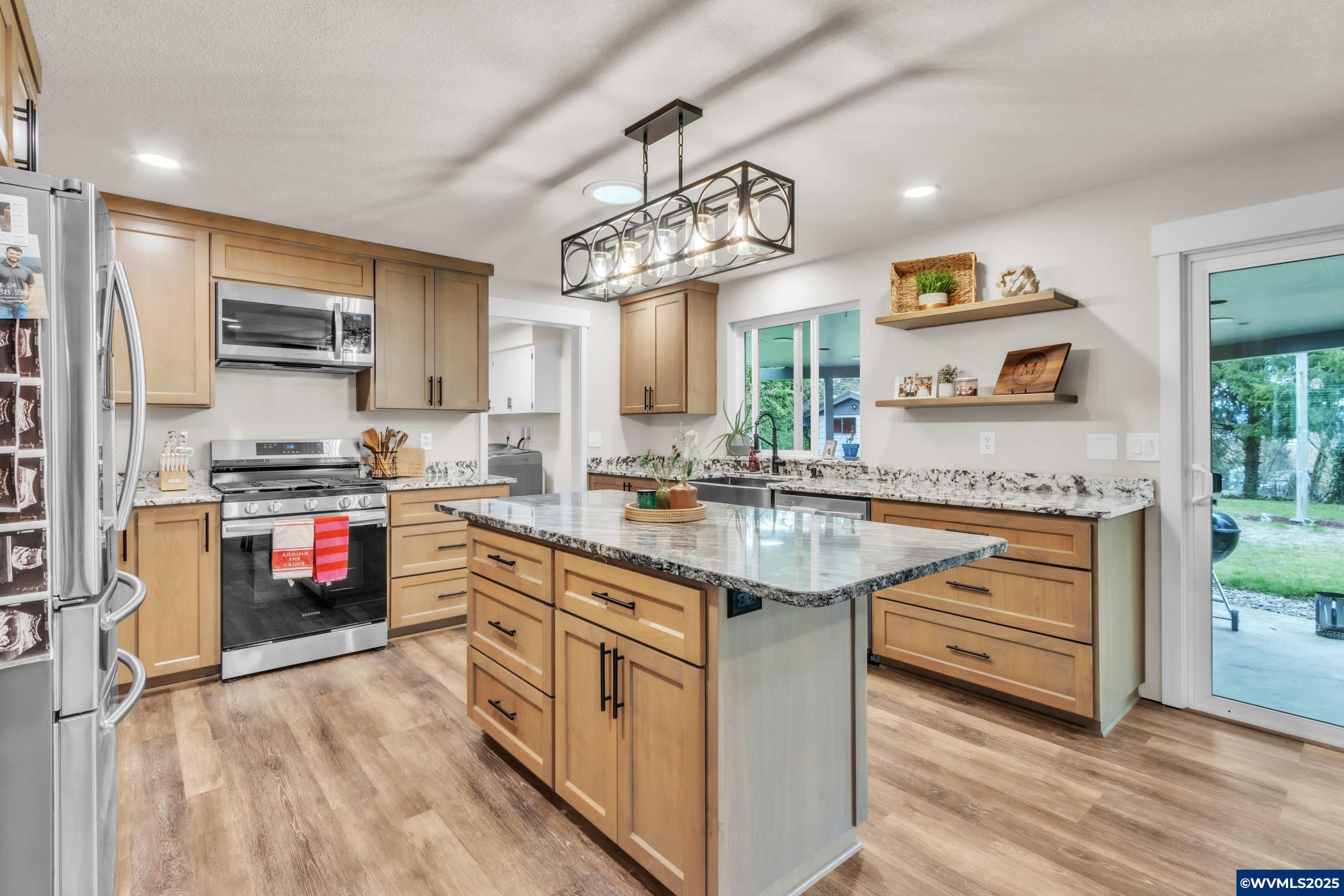 8335 Wheatland Road North Keizer, OR 97303 - Photo 12 of 37 Gallery Image 12