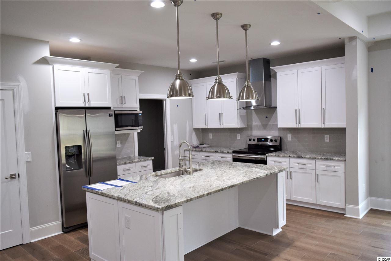 384 Jay Street Murrells Inlet, SC 29576 - Photo 4 of 39