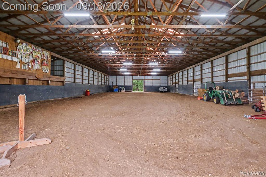 2651 Fenton Road Hartland, MI 48353 - Photo 22 of 35 Gallery Image 22