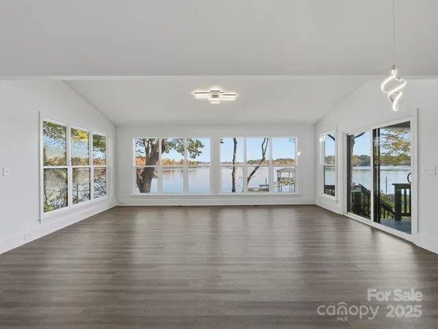 $1,199,000 | 9115 Clement Circle, Terrell, NC 28682