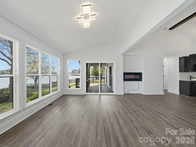 $1,149,999 | 9115 Clement Circle, Terrell, NC 28682