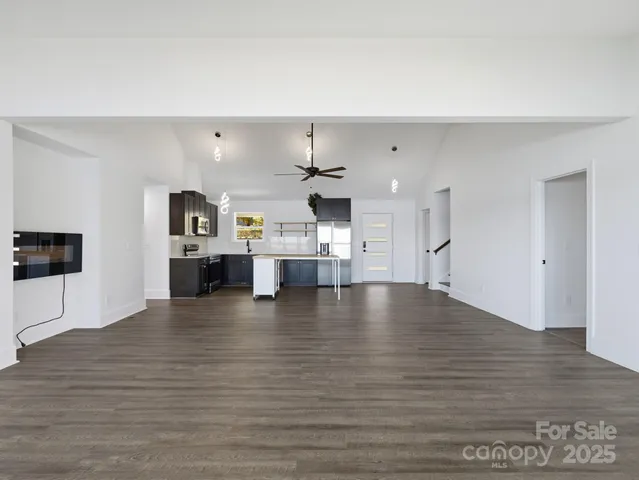 $1,199,000 | 9115 Clement Circle, Terrell, NC 28682