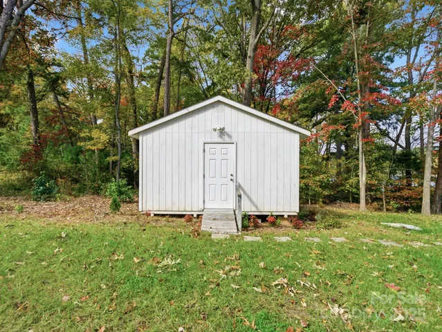 $1,199,000 | 9115 Clement Circle, Terrell, NC 28682