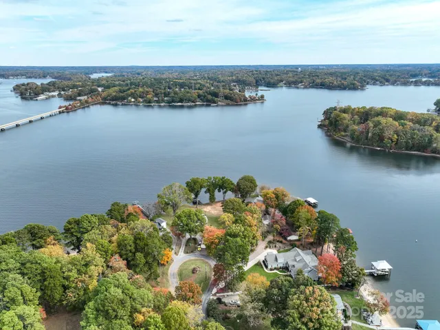 $1,199,000 | 9115 Clement Circle, Terrell, NC 28682