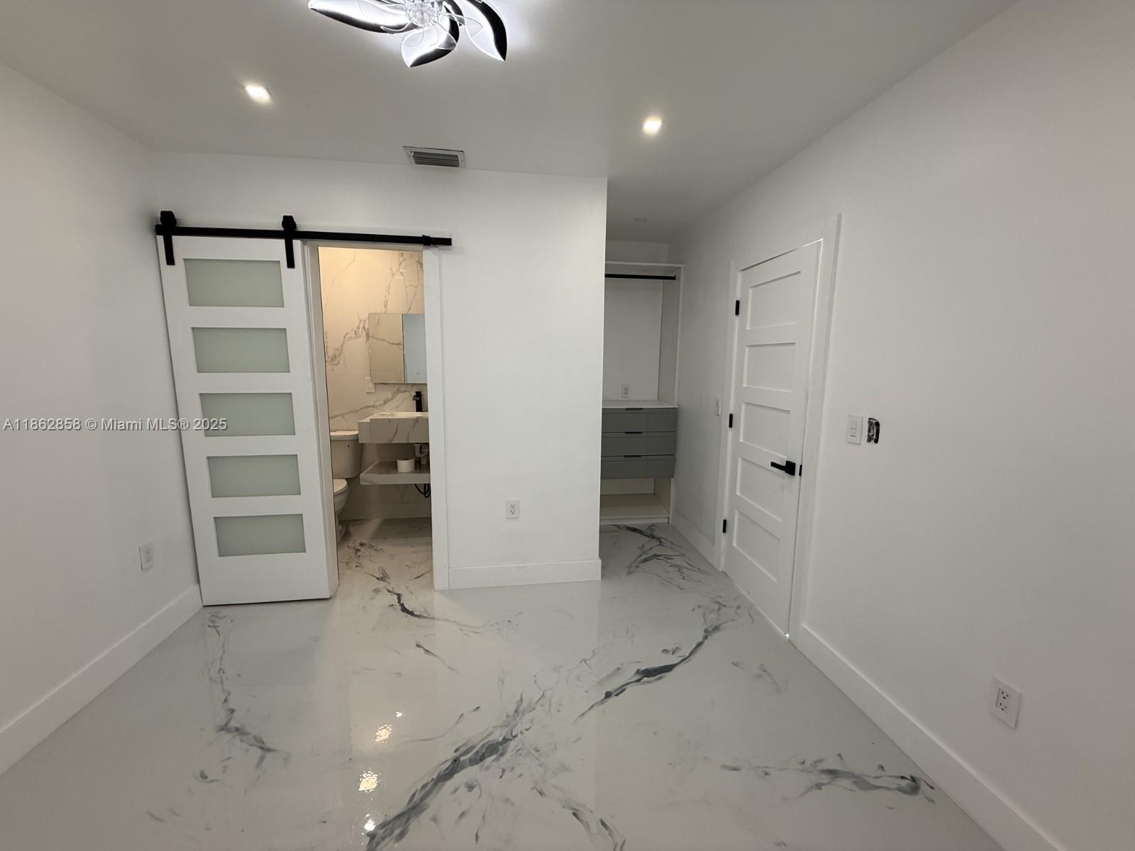 11805 Southwest 185th Street Miami, FL 33177 - Photo 15 of 28