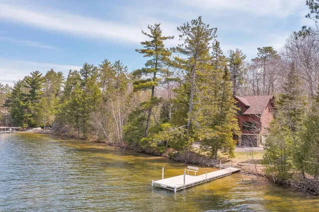 $1,525,000 | 3857 Lake Lucerne Drive, Crandon, WI 54520