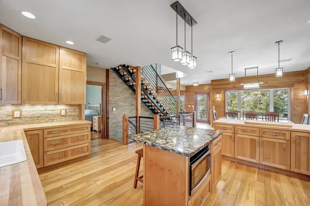 $1,525,000 | 3857 Lake Lucerne Drive, Crandon, WI 54520