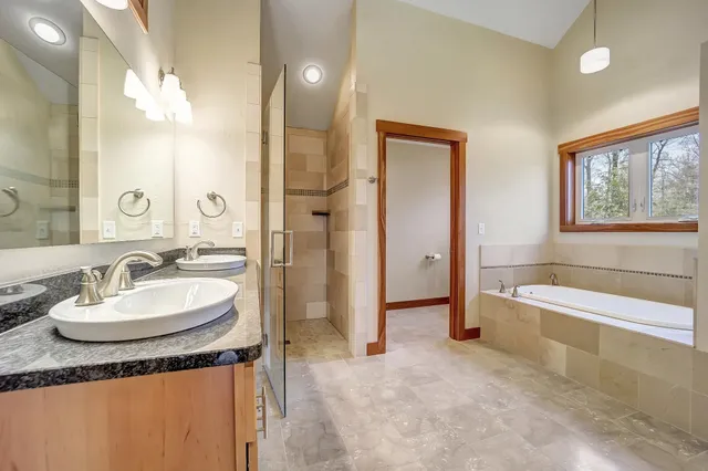 $1,525,000 | 3857 Lake Lucerne Drive, Crandon, WI 54520