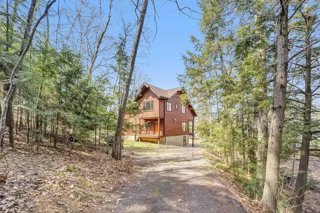 $1,525,000 | 3857 Lake Lucerne Drive, Crandon, WI 54520