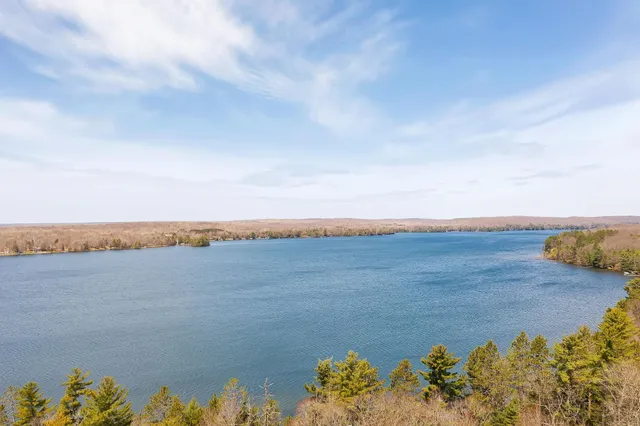 $1,525,000 | 3857 Lake Lucerne Drive, Crandon, WI 54520