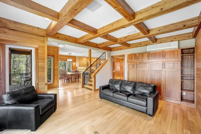 $1,525,000 | 3857 Lake Lucerne Drive, Crandon, WI 54520