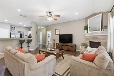 $420,000 | 3209 Kingsbury Drive, McKinney, TX 75069
