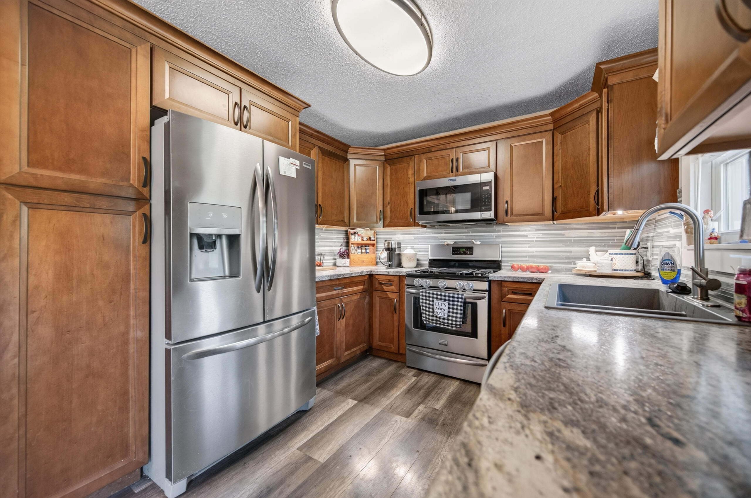 2376 Northview Road Marshfield, MO 65706 - Photo 13 of 37 Kitchen