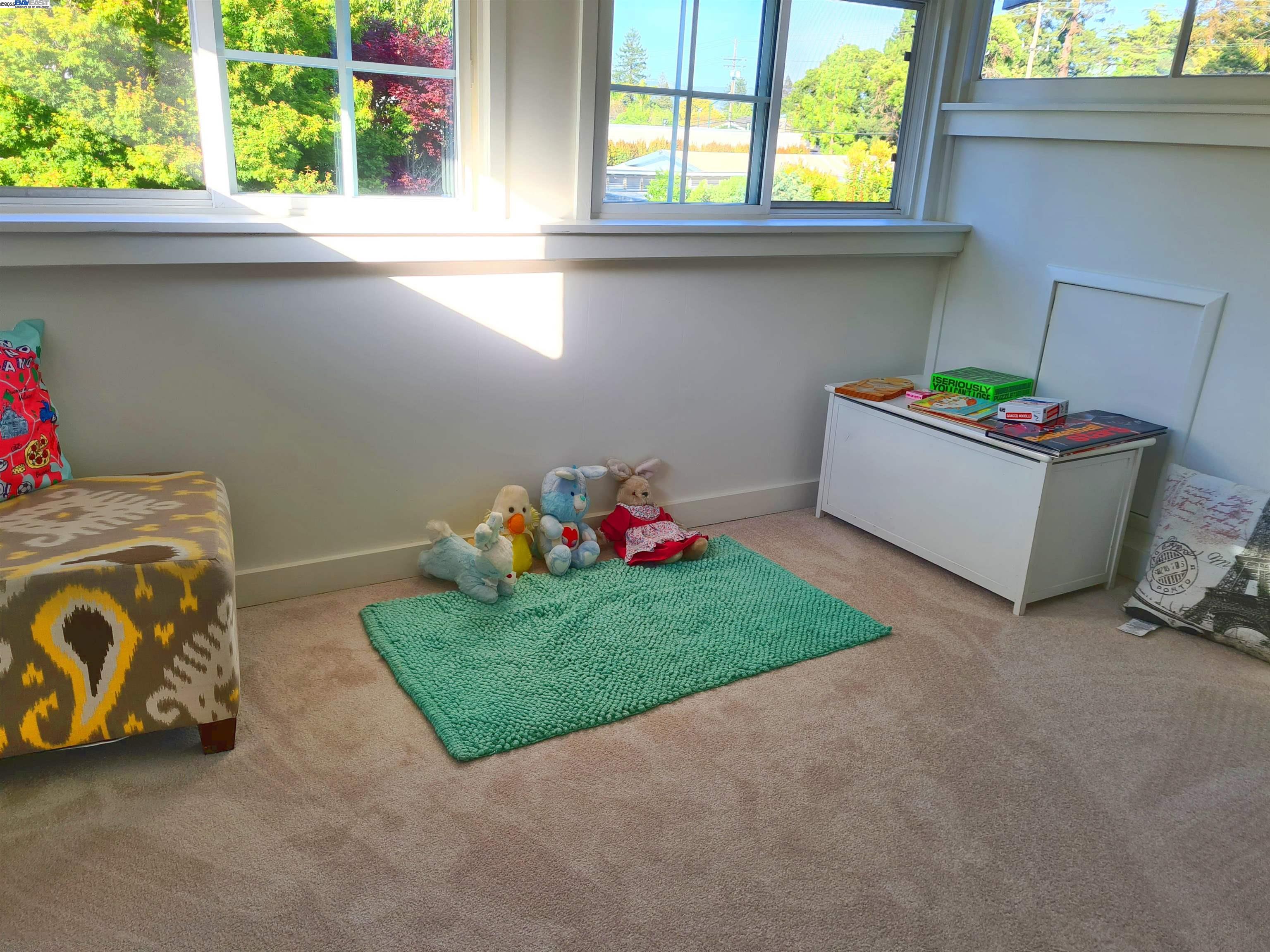 3103 Central Alameda, CA 94501 - Photo 35 of 50 a view of outdoor space and yard