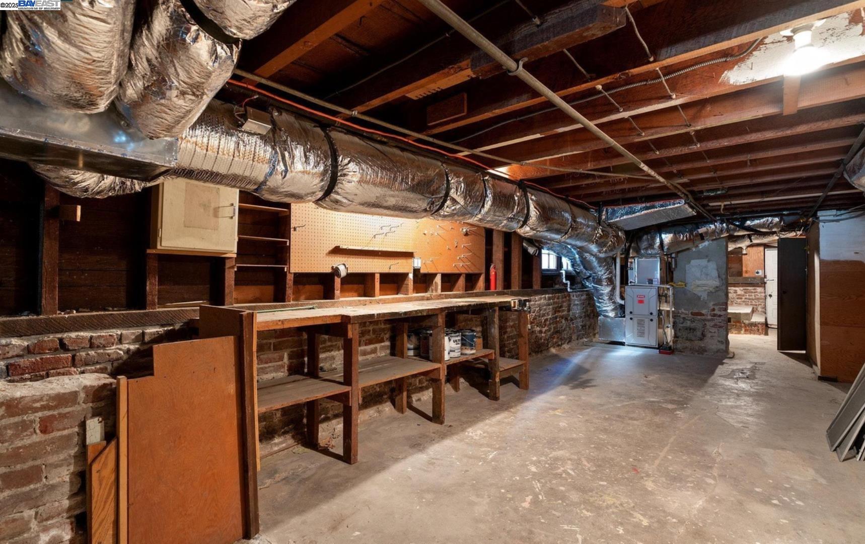 3103 Central Alameda, CA 94501 - Photo 40 of 50 a view of a room with wooden roof