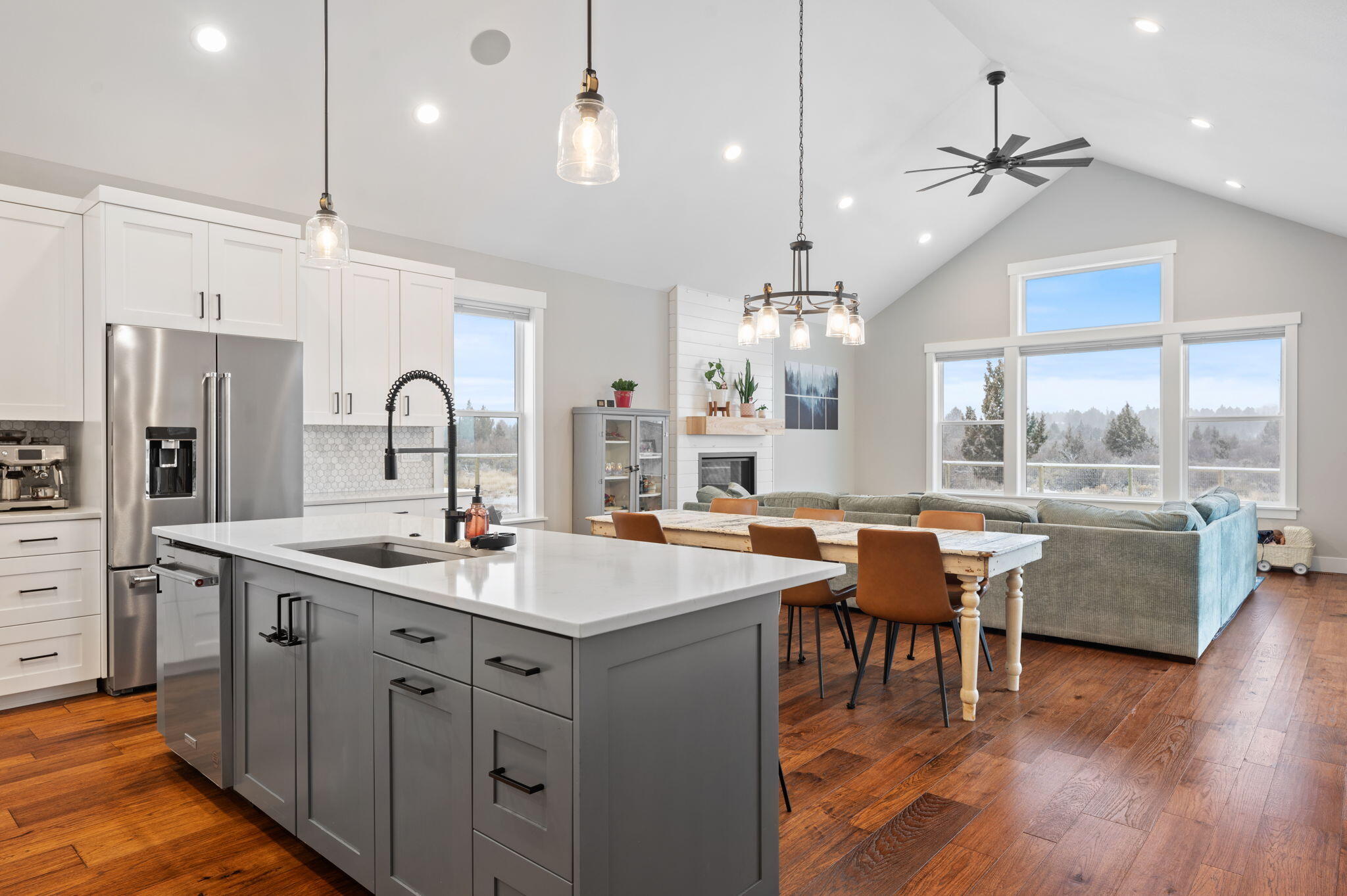 66550 Jericho Road Bend, OR 97703 - Photo 10 of 52 15 ft Ceilings throughout the great room. Wall of windows to take in the Unobstructed View.