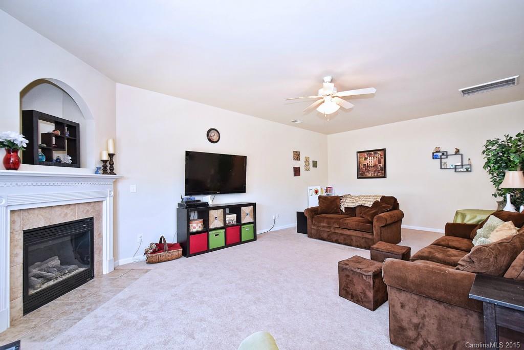 4059 Clover Road Northwest Concord, NC 28027 - Photo 7 of 24 Gallery Image 7