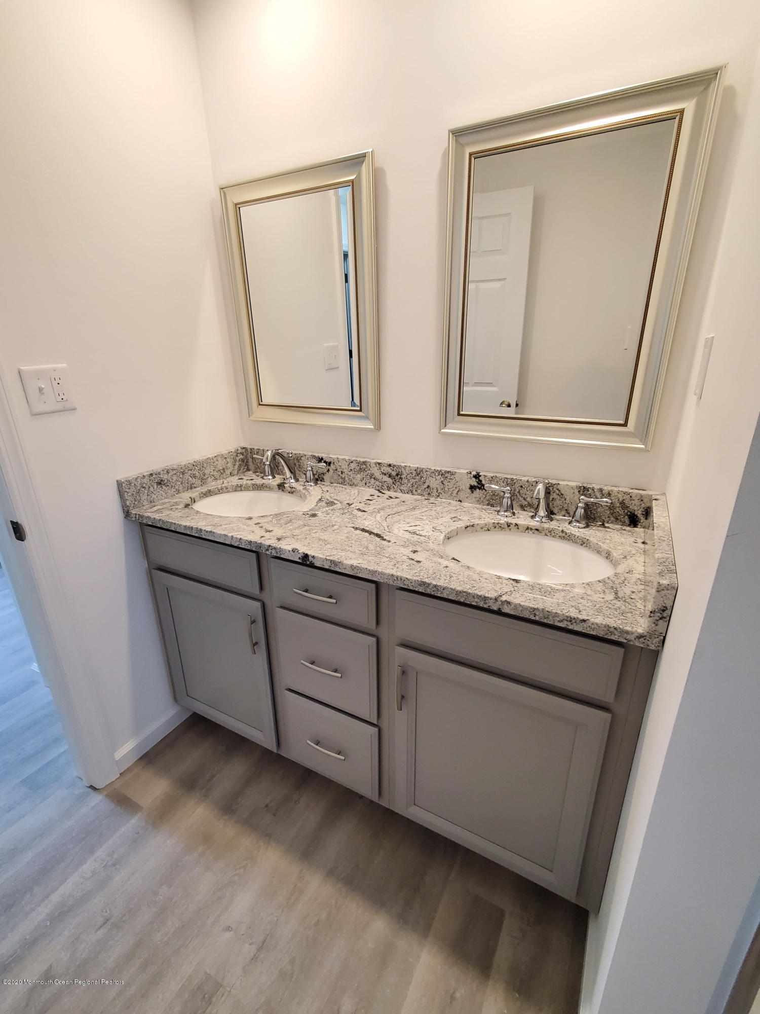 117 Whittier Road Brick, NJ 08724 - Photo 3 of 15 New Full Bath