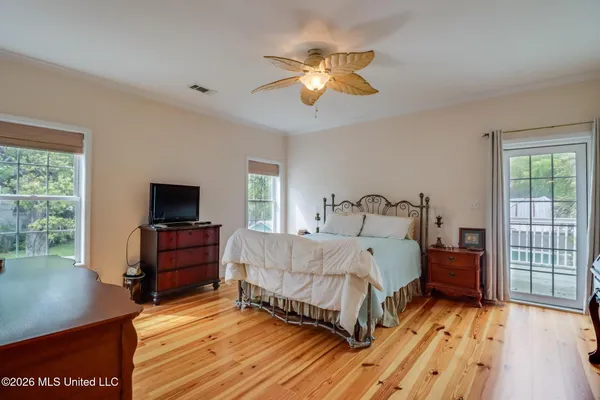 $4,200 | 1324 Beach Boulevard, Biloxi, MS 39530