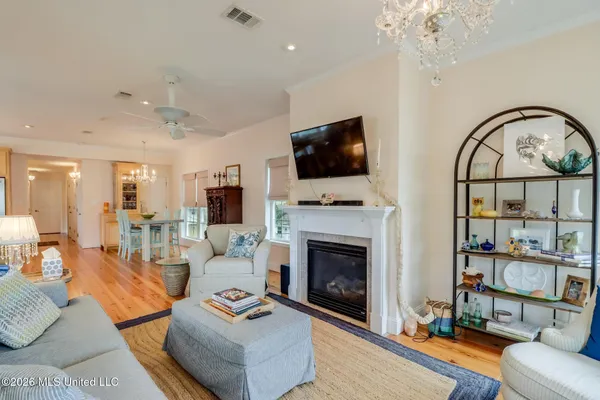 $4,200 | 1324 Beach Boulevard, Biloxi, MS 39530