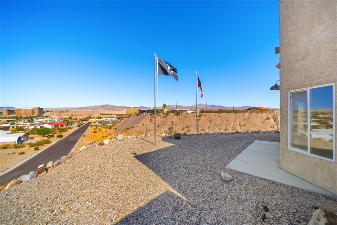 2475 Ripple Drive Bullhead City, AZ 86429 - Photo 32 of 63