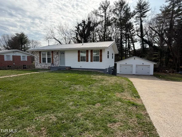 $329,900 | 114 Mayor Avenue, Greeneville, TN 37745