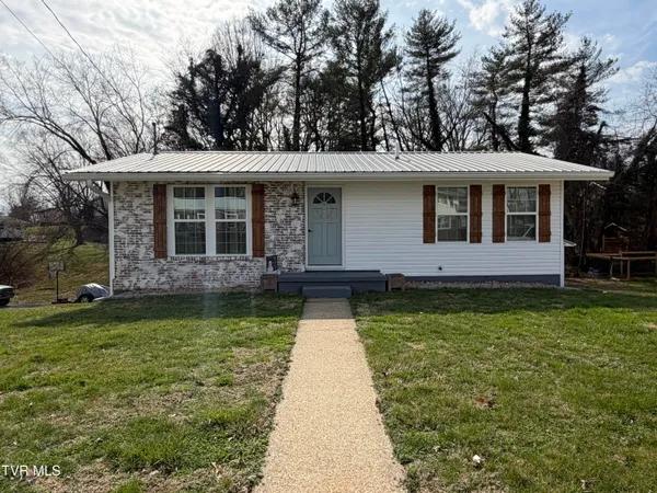 $327,900 | 114 Mayor Avenue, Greeneville, TN 37745