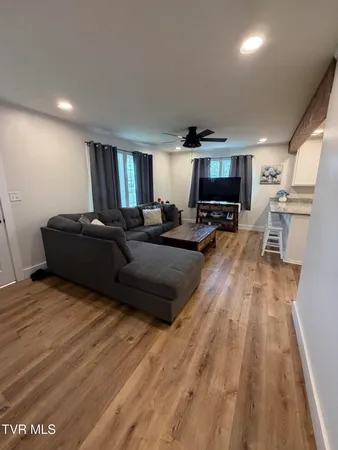 $327,900 | 114 Mayor Avenue, Greeneville, TN 37745