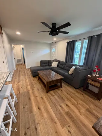 $327,900 | 114 Mayor Avenue, Greeneville, TN 37745