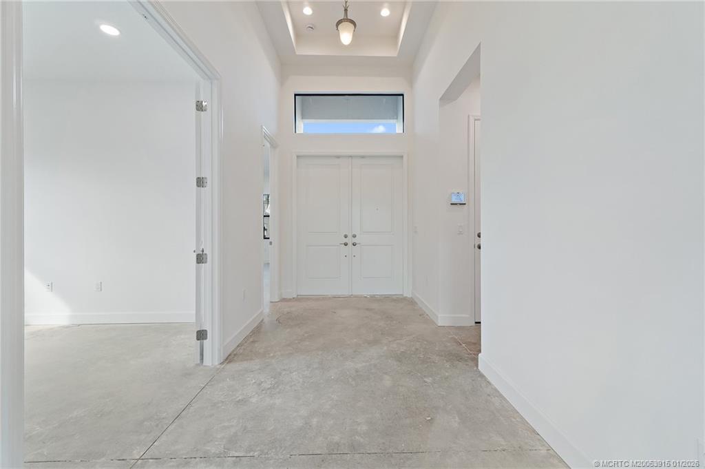 12159 Southwest Songbird Road Port St. Lucie, FL 34987 - Photo 7 of 29 Foyer