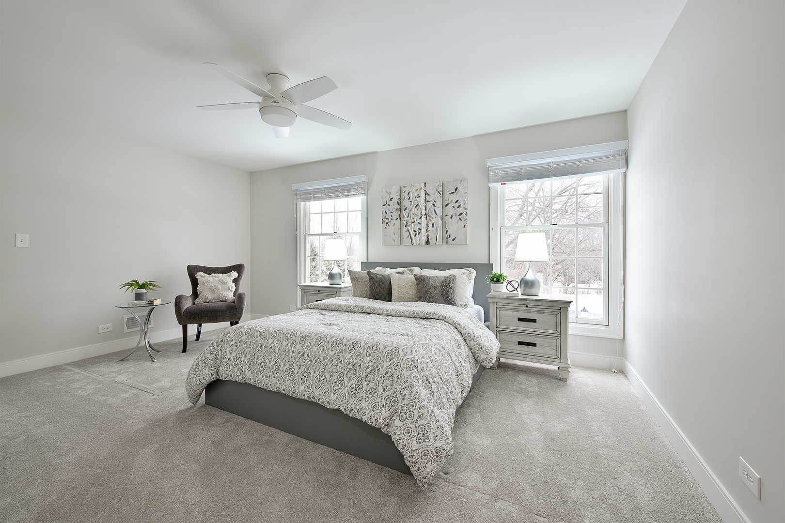 688 Thompson's Way Inverness, IL 60067 - Photo 23 of 34 a bedroom with a bed and window