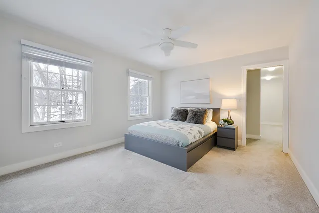 $1,099,000 | 688 Thompson's Way, Inverness, IL 60067