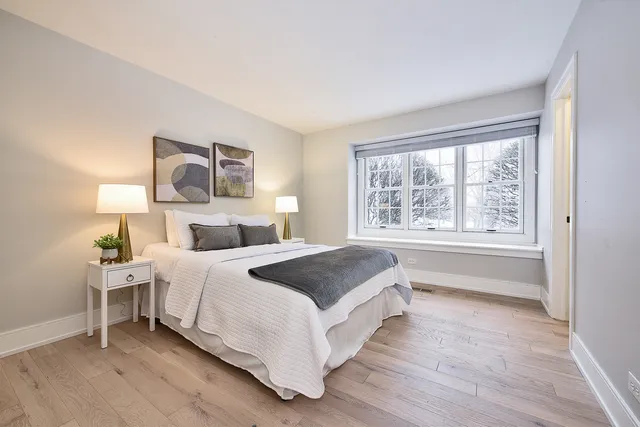 $1,099,000 | 688 Thompson's Way, Inverness, IL 60067