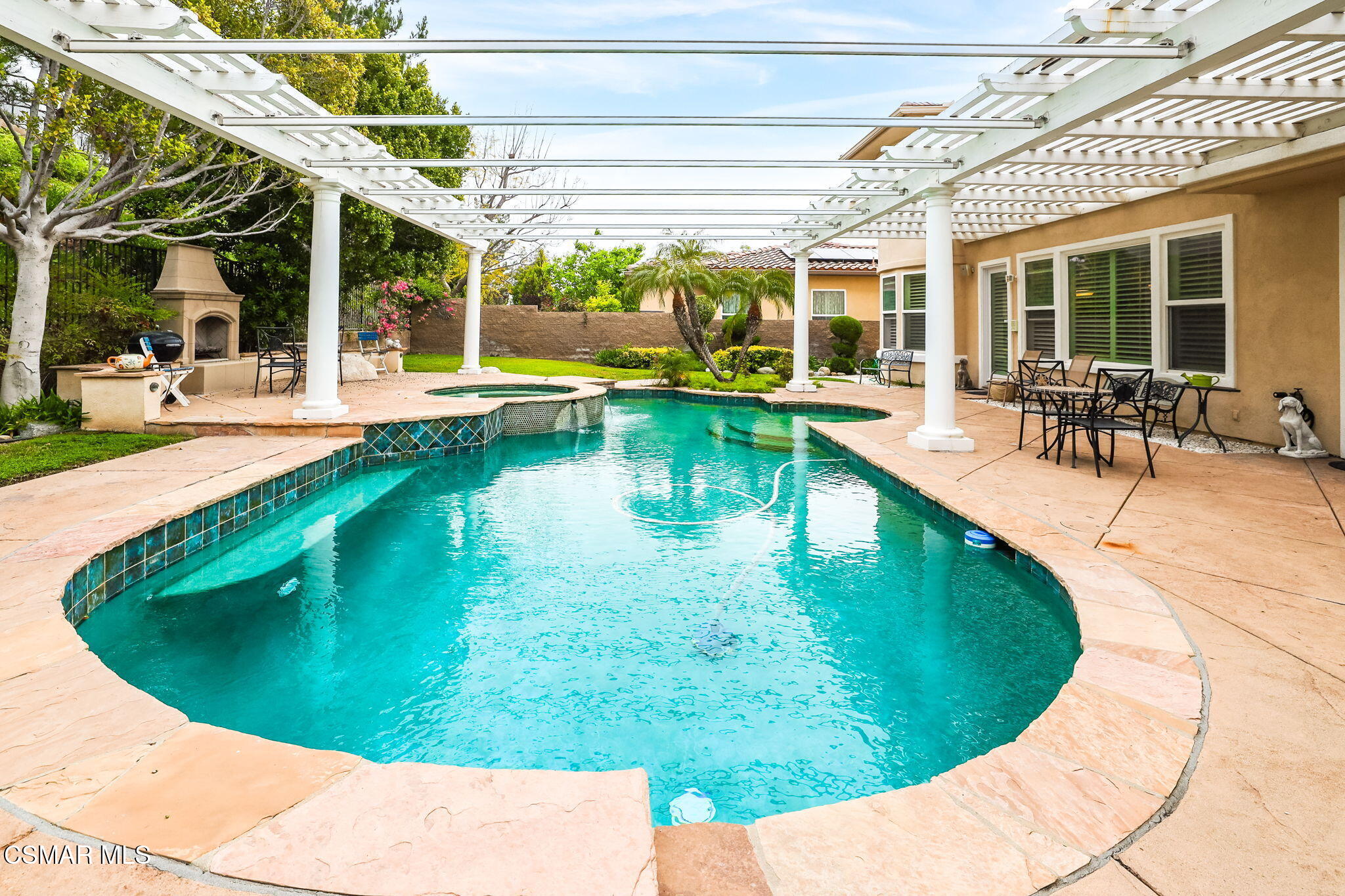 20253 Vía Galileo Porter Ranch, CA 91326 - Photo 39 of 41 a view of a swimming pool with a patio