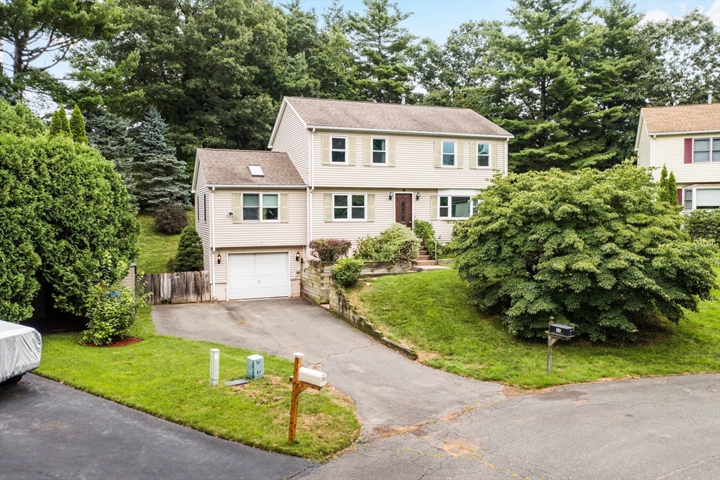 26 Vale Circle Springfield, MA 01118 - Photo 3 of 42 Gallery Image 3