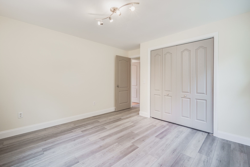 26 Vale Circle Springfield, MA 01118 - Photo 36 of 42 Gallery Image 36