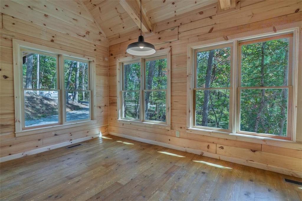 100 Crystal Oliver Lane Blue Ridge, GA 30513 - Photo 6 of 24