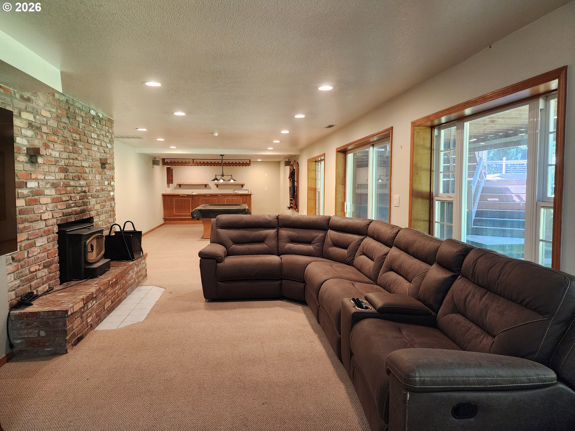 26383 South Meridian Road Aurora, OR 97002 - Photo 15 of 46 Family Room