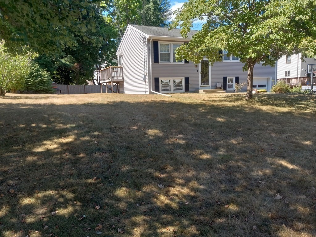 16 Haverstock Road Franklin, MA 02038 - Photo 4 of 37 Gallery Image 4