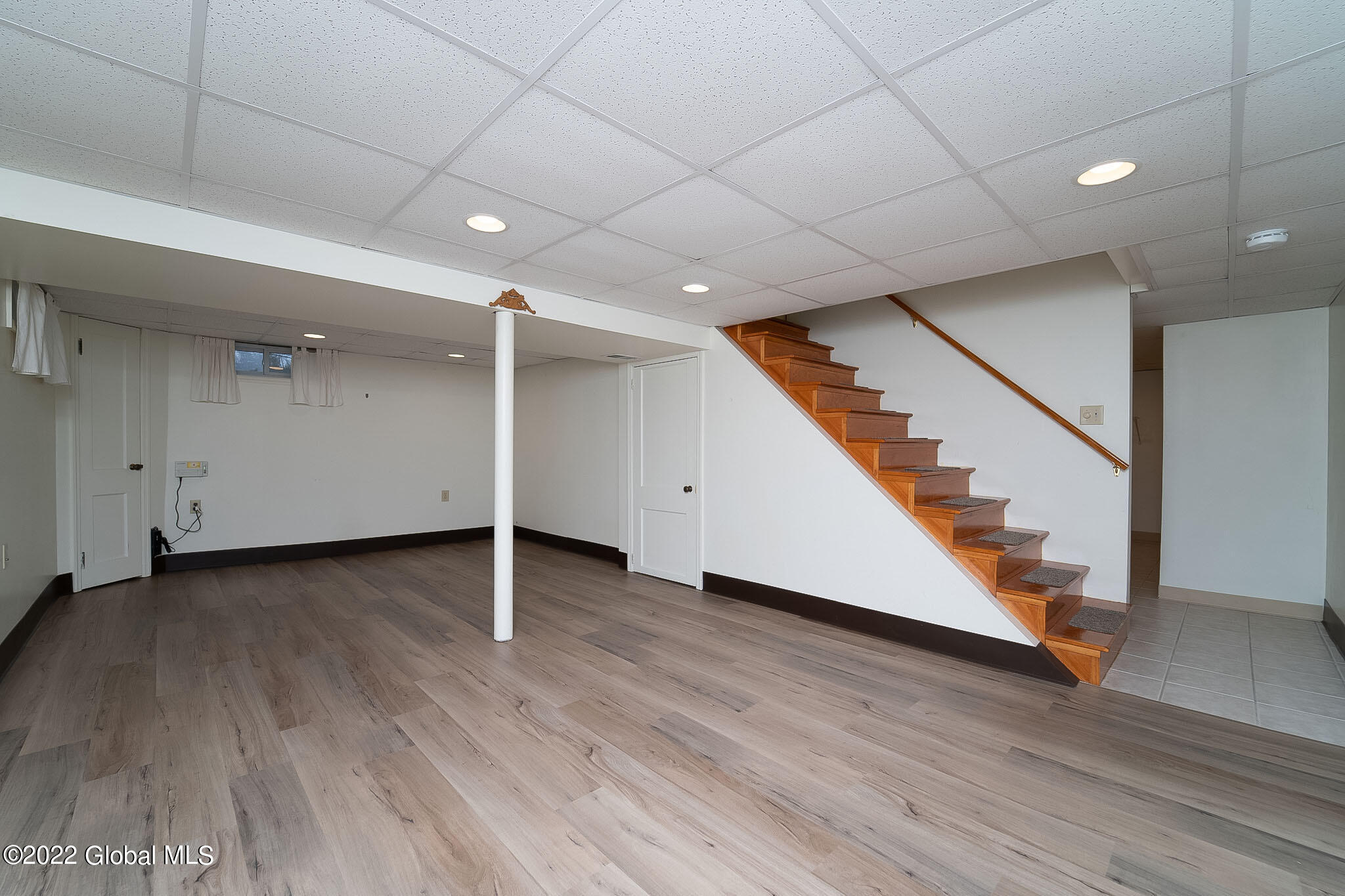 19 Wellington Road Bethlehem, NY 12054 - Photo 34 of 45 039-19-Wellington-Rd