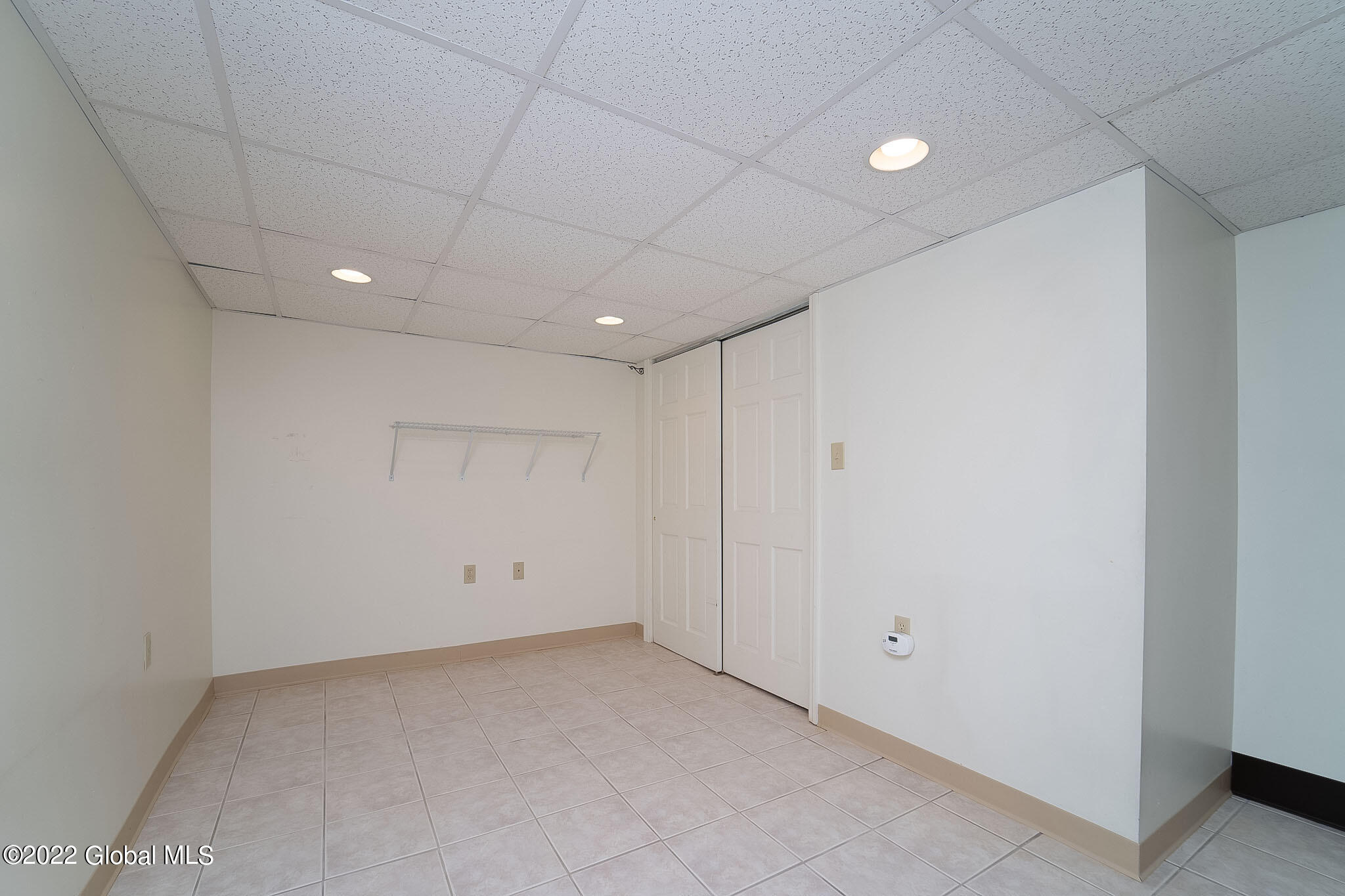 19 Wellington Road Bethlehem, NY 12054 - Photo 37 of 45 045-19-Wellington-Rd