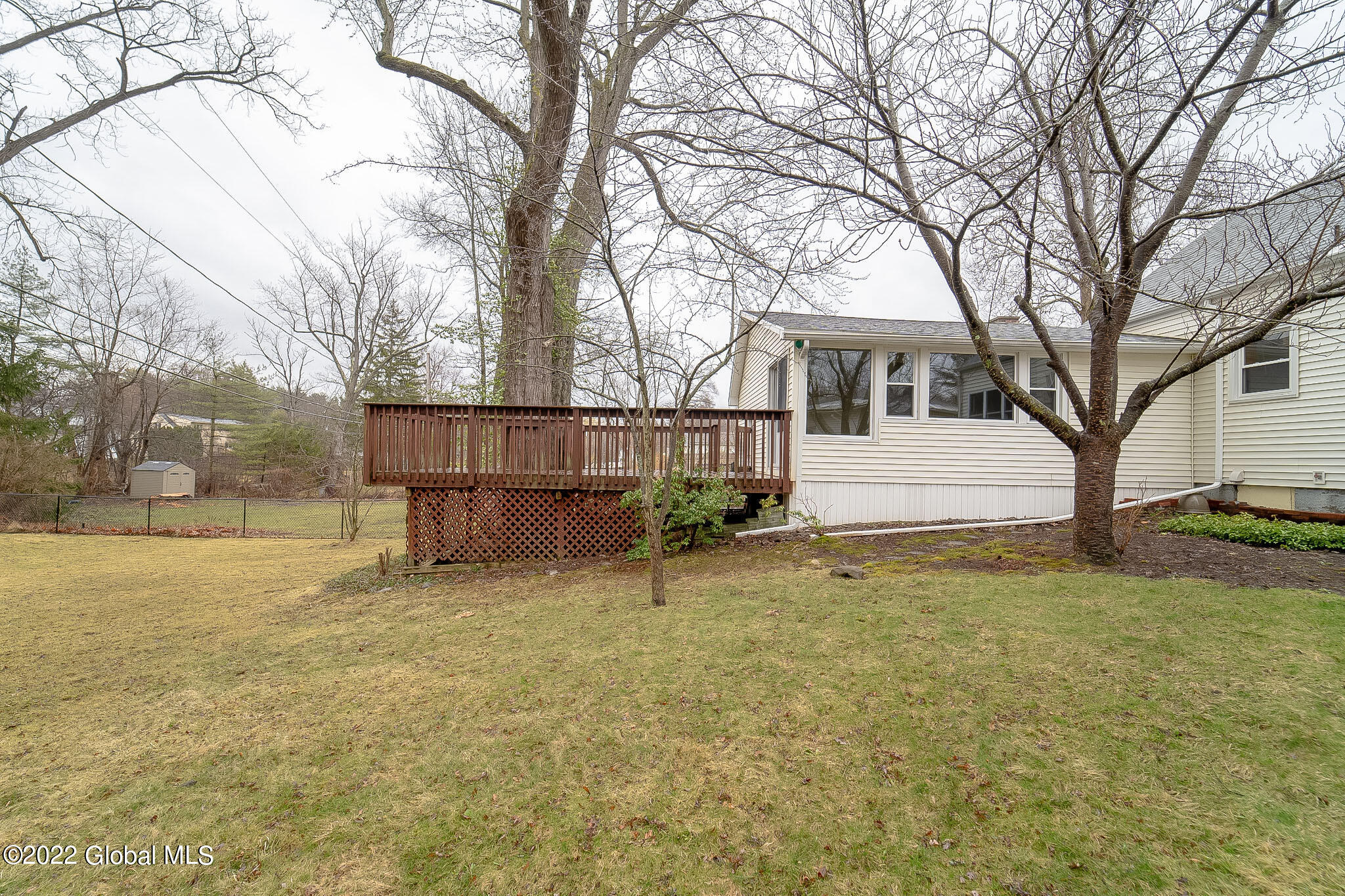 19 Wellington Road Bethlehem, NY 12054 - Photo 44 of 45 064-19-Wellington-Rd