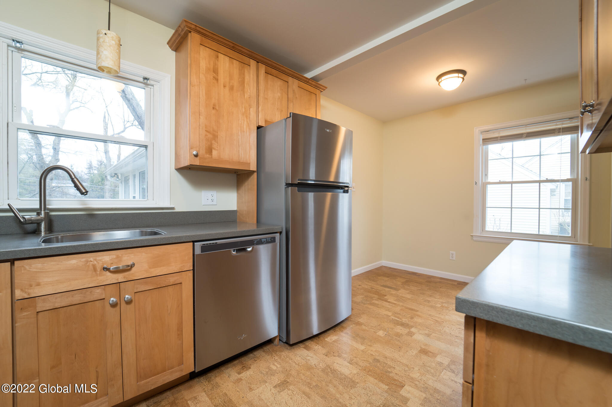 19 Wellington Road Bethlehem, NY 12054 - Photo 10 of 45 014-19-Wellington-Rd